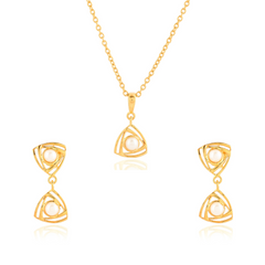 Triangle Affair Pearl Set