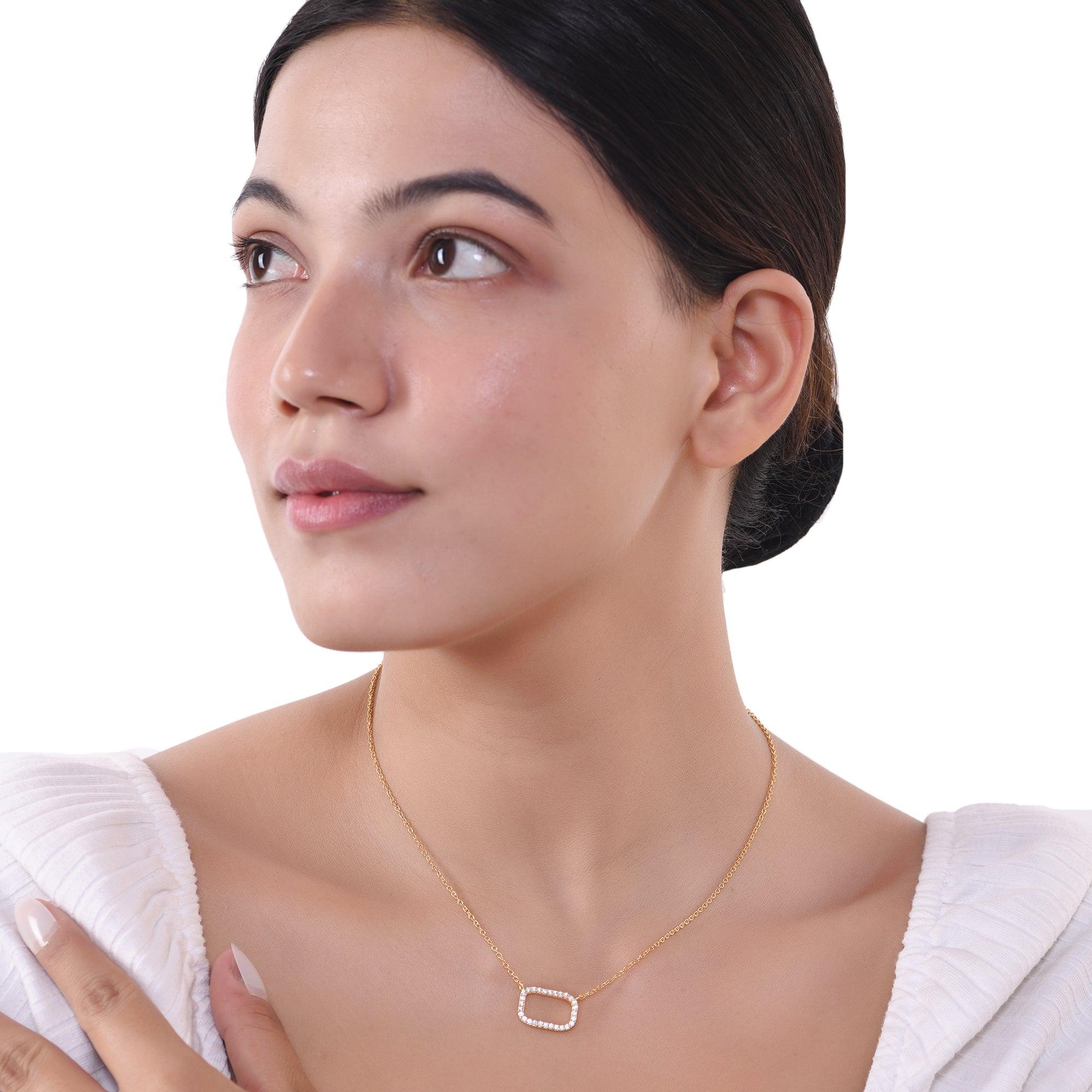 Chic-Studed-Rectangle-Silver-Necklace-For-Girls-And-Women