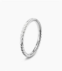 Luxurious Gold Twisted Cable Ring with Diamonds Purl